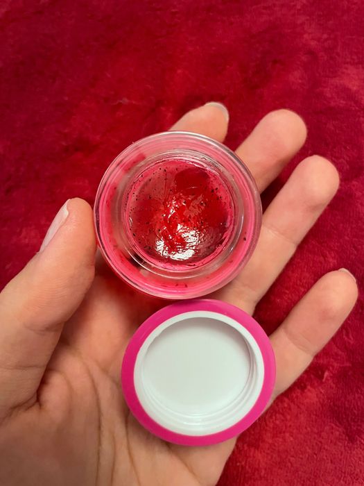 Гланц за устни Wibo