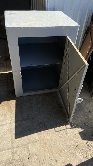 Сейф для документов два отсека