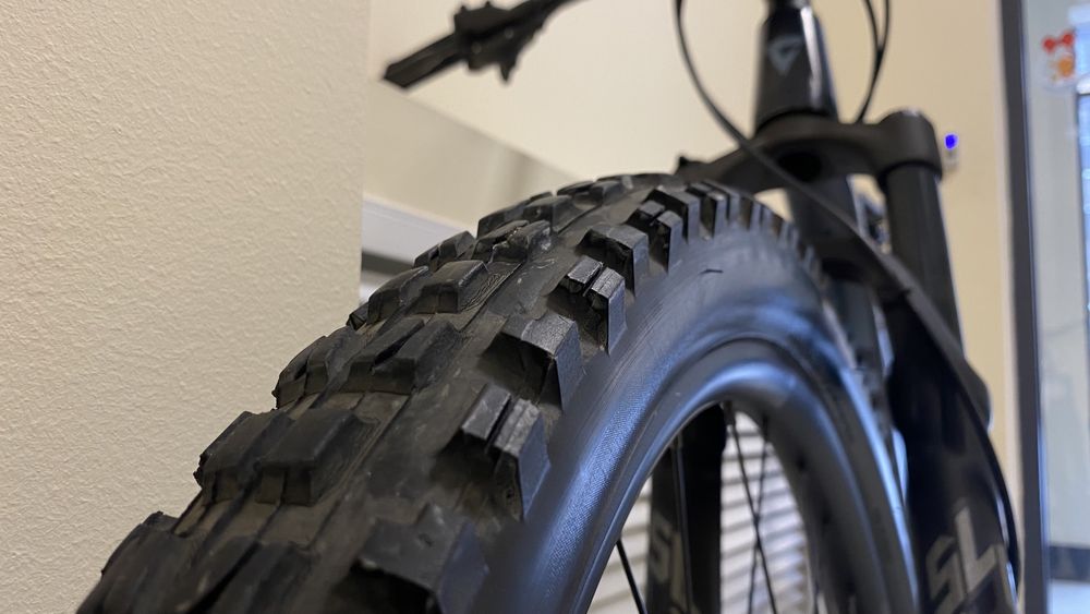 Велосипед Giant fathom 1