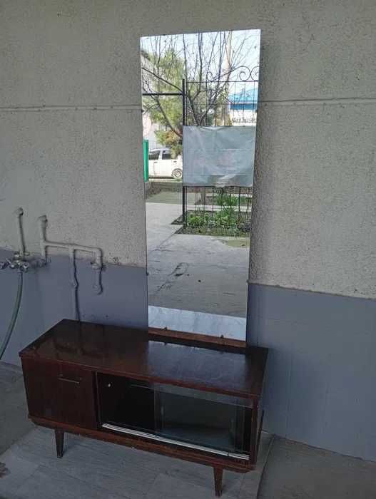 трюмо сервант и столик