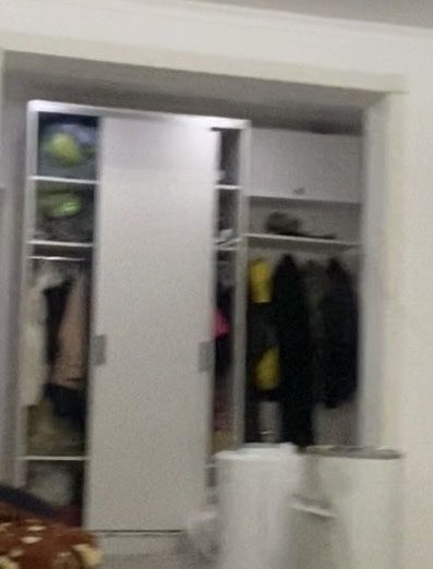 Продам прихожую/ шкаф