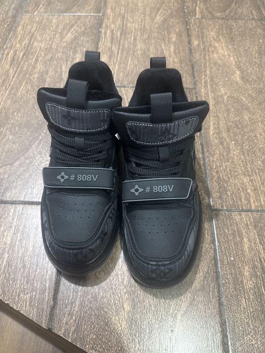 Продается обувь 41 и 42 размера