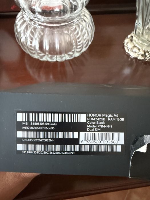 Honor Magic V6 black