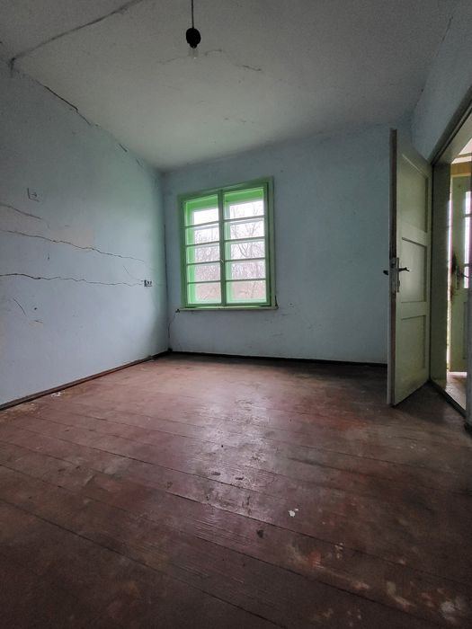 Къща в село Хотница