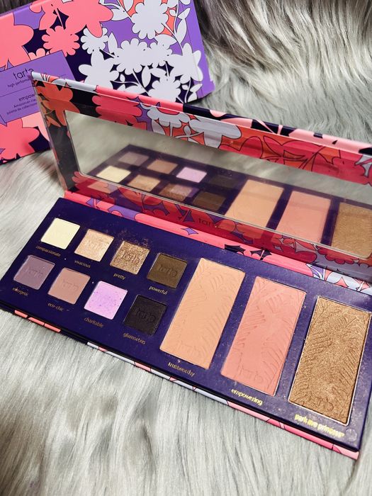 Palete/truse make-up huda beauty/tarte/fabbla