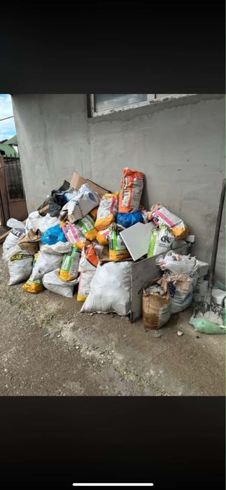 Debarasam apartamente, beciuri, case, moloz, poduri