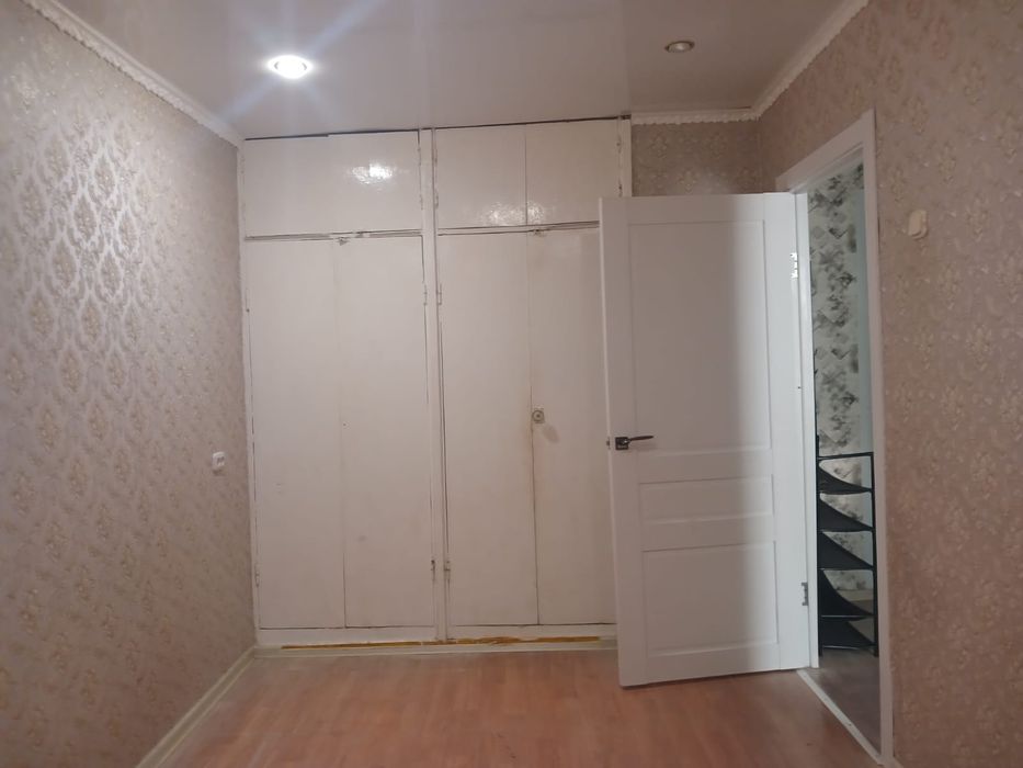 Продам 2х ком квартира срочно
