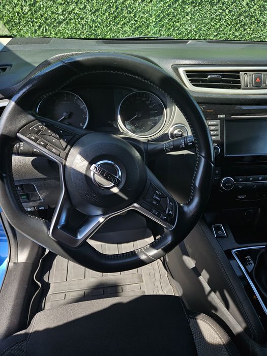 Vand nissan qashqai j11 facelift