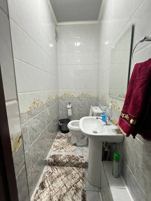 Продаётся 4-х комнатная квартира на Массиве Кушбеги, в дол дороге