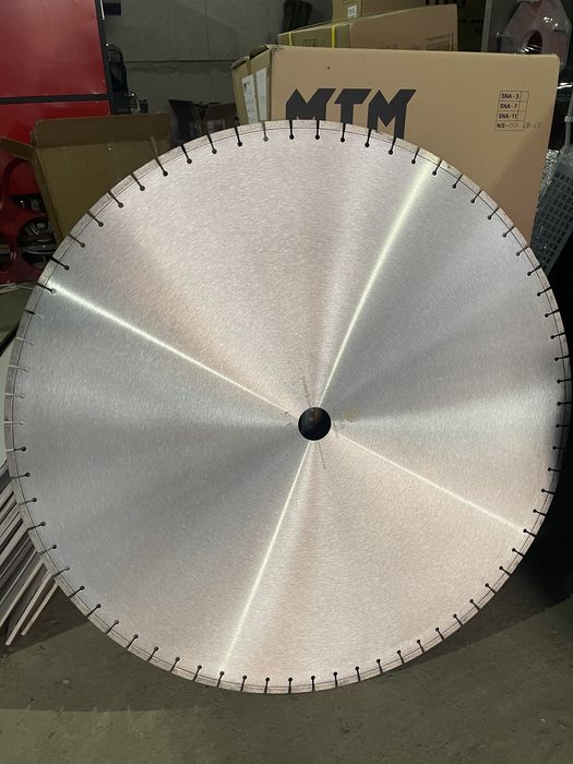 Алмазный диск 600мм