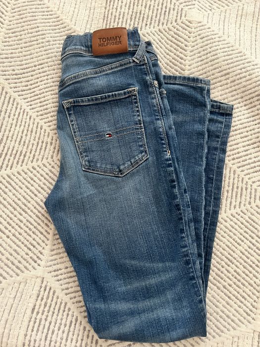 Дънки за момче Tommy Hilfiger 164см.