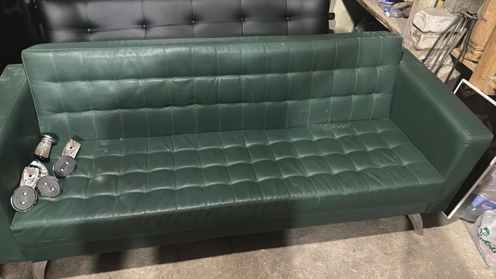 Продам удобный диван