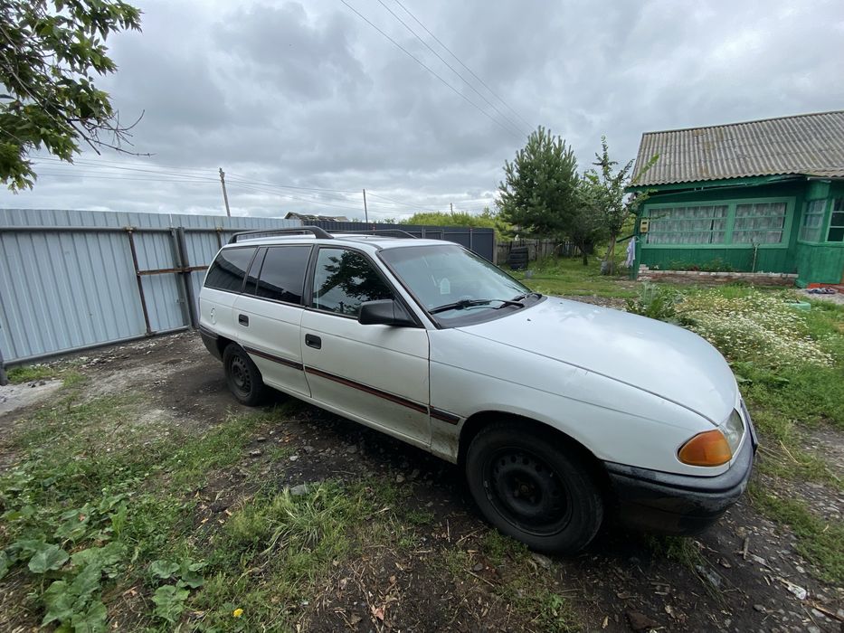 Обмен  Опель Астра универсал