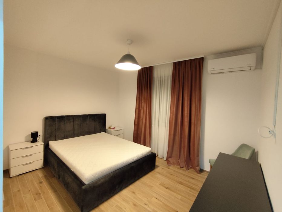 Casa de închiriat , Cartier Tineretului,  Oradea