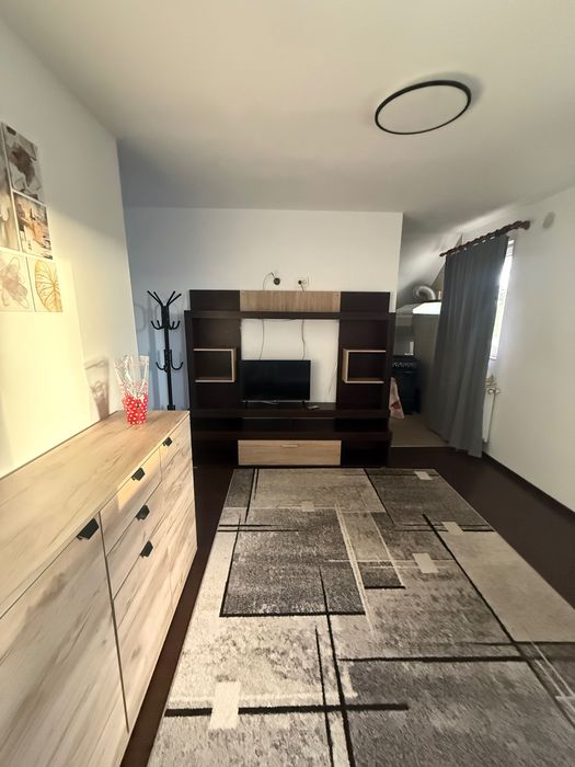 apartament de inchiriat