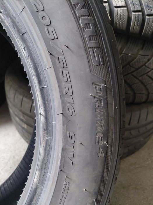 205/55/16" Hankook 2бр.гуми.Дот 4224