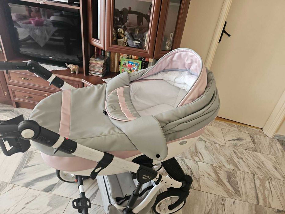 Количка 2в1 със зимен и летен кош