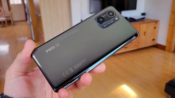 Poco F3 5G  6 - 128 telefon sotiladi