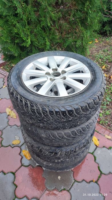 Диски с резиной на 16,  205/60R16