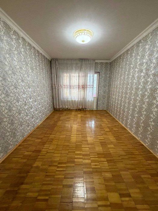 Юнусабад9  3ком 3этаж улучшенка, не торец 77м2, балкон 2\6