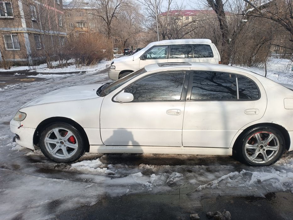 Продам либо обменяю Тойота Ариста 1994 года