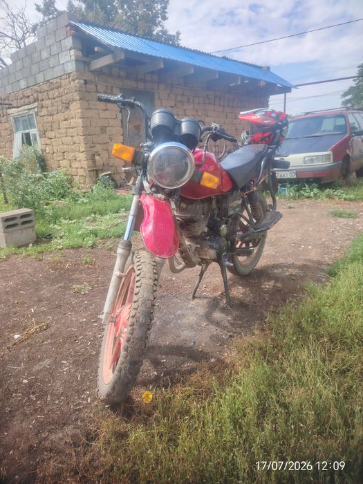 Продам мотоцикл Yaqi 200