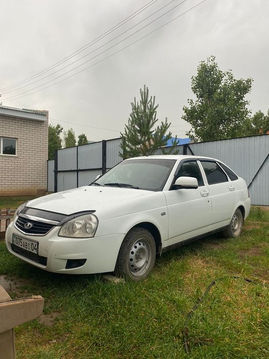 Продаж приору 2013