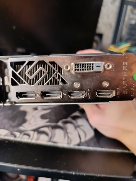 RX 580 sapphire NITRO+ 8gb