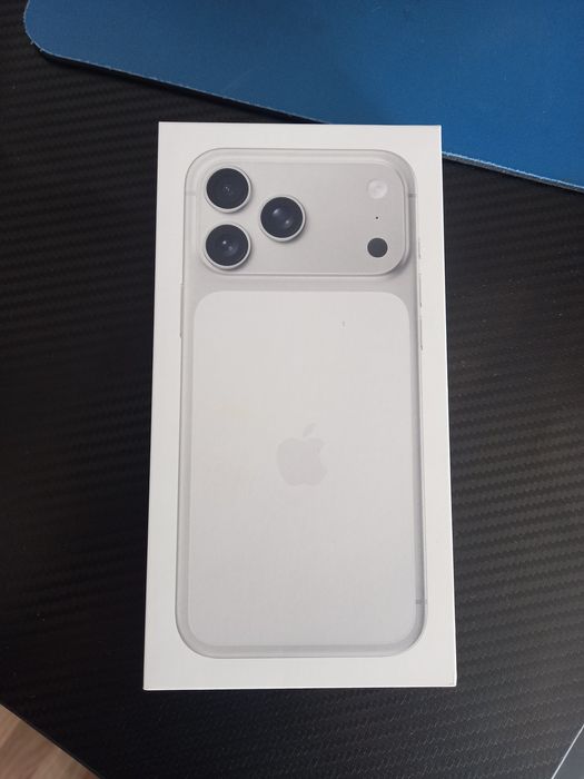 //17 Pro Max 256 Silver .nou în cutie sigilat