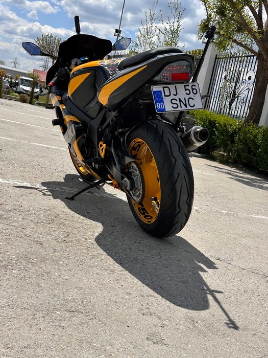 Vand Suzuki GSX-R 750 K2