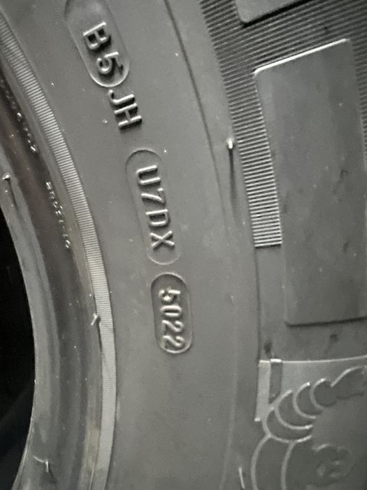 Anvelope de vara michelin 225/75/16 c