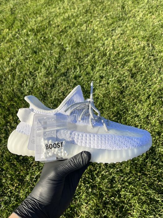 Yeezy 350 - Adidas