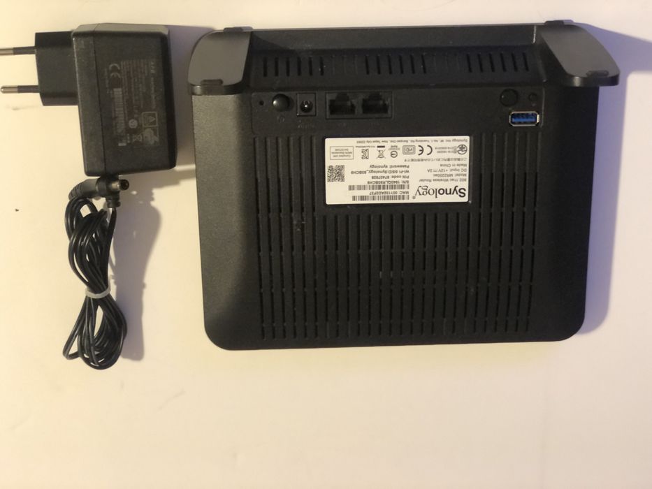 Synology MR2200ac - Router Mesh Tri-Band AC2200