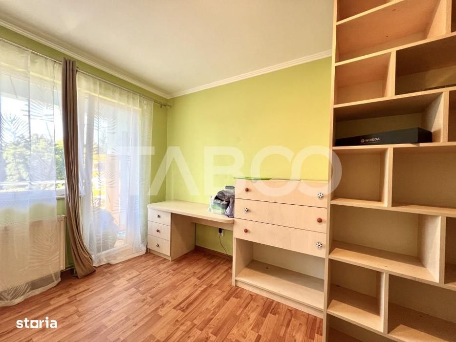 Apartament cu 4 camere de vanzare in Gheorgheni la cheie cu lift