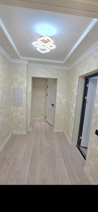 Своя Метро Ойбек