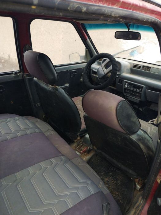 Tiko mashina sotiladi