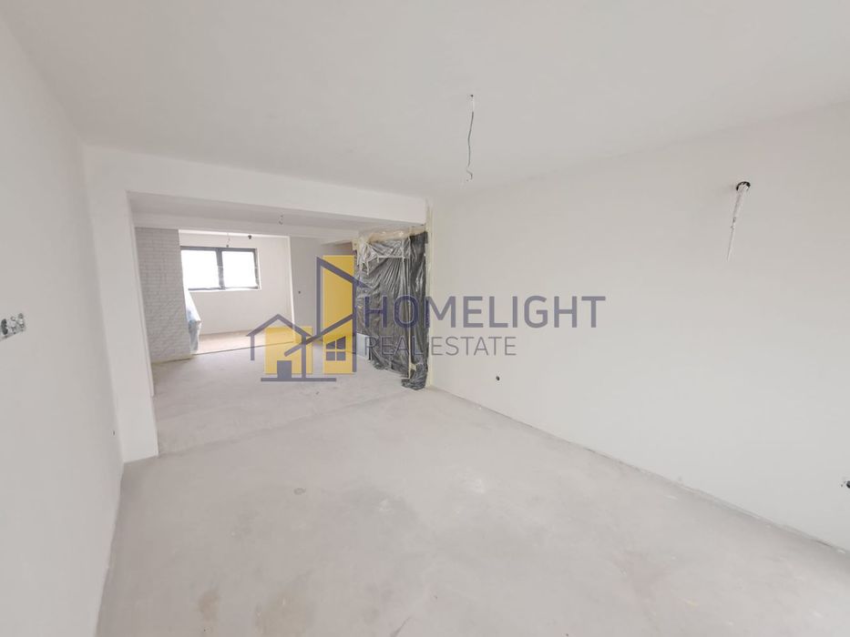 Продава се Тристаен апартамент в София, Гоце Делчев - 133 кв.м за 2828 €/кв.м - Снимка #2