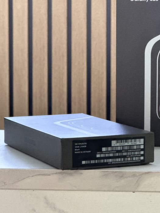 S 26 , 256 gb / Black / Sigilat