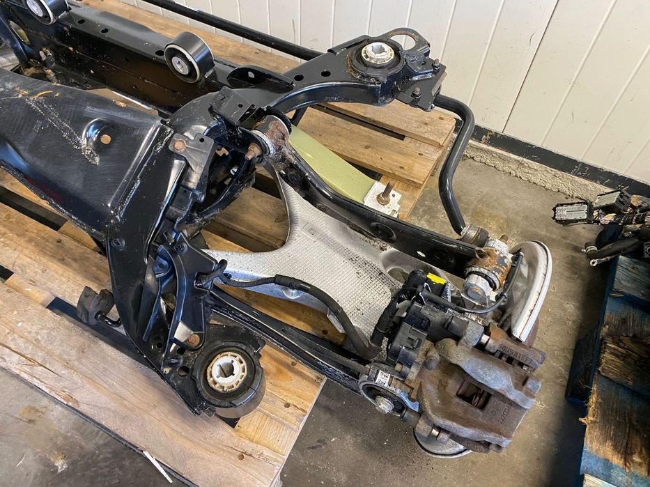 Punte Spate Completa 4x4 Volvo XC60 XC90 V90 V90 CC V60 V60 CC 32221609