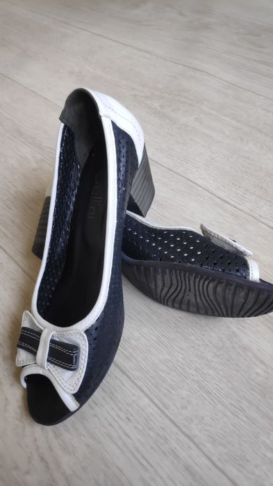 Кожаные туфли 37 размер