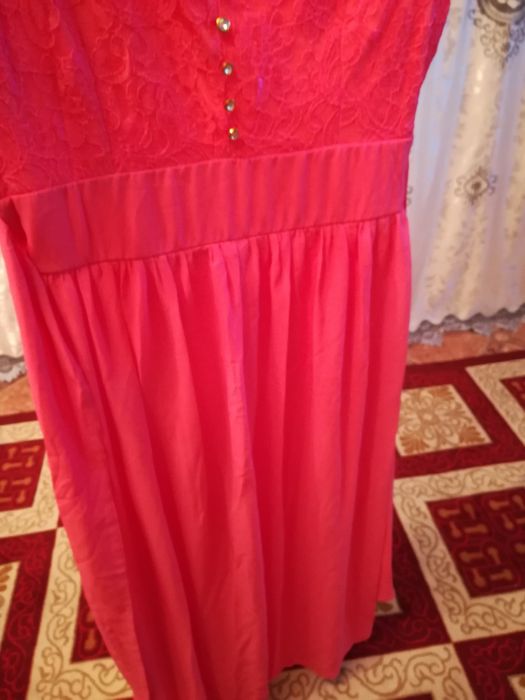 Продам или сдам платье 46-48 до 50 размера