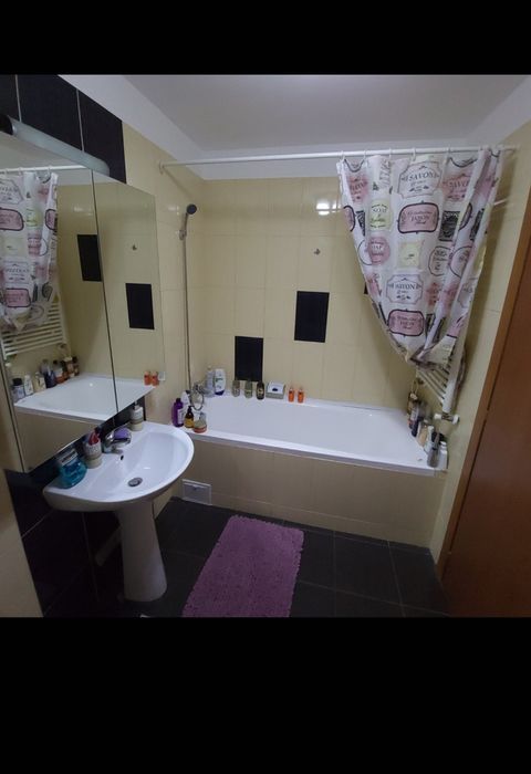 Ofer spre închiriere