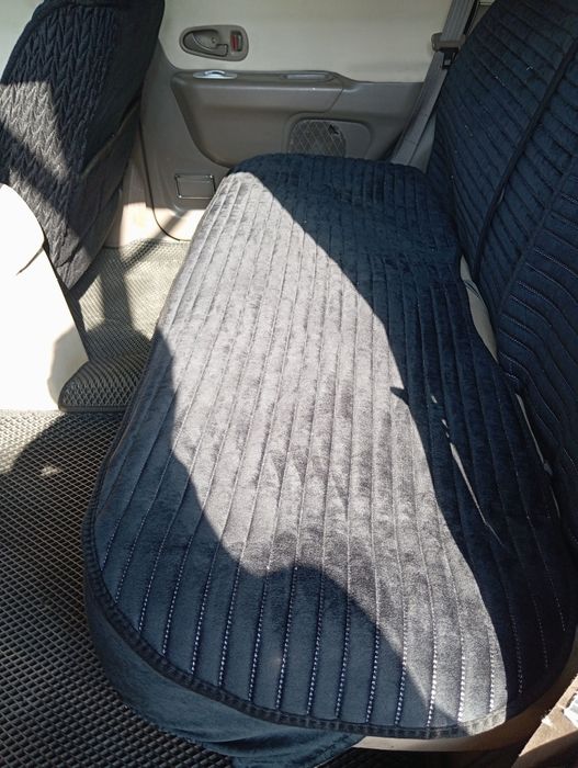 Продам чехлы на авто