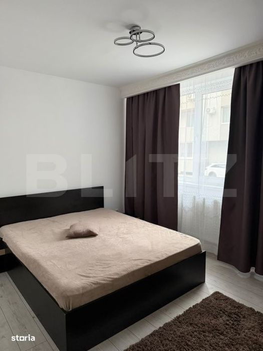 Apartament 3 camere, 52 mp, zona Vivo