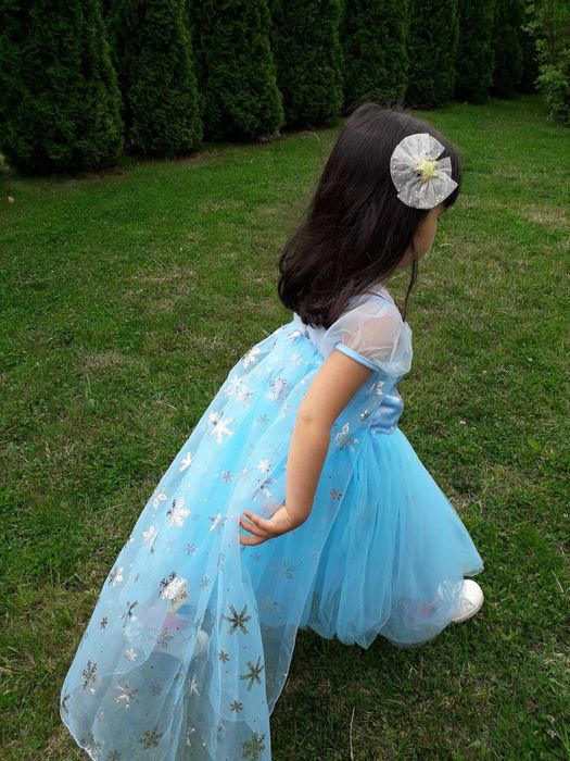Rochie rochita Frozen Elsa cu volane 3.4,5 ani