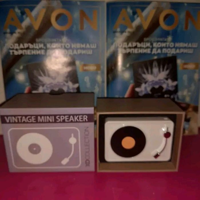 Преносима блутут колонка 3W
Винтидж стил, чисто нова. Пращам по Спиди