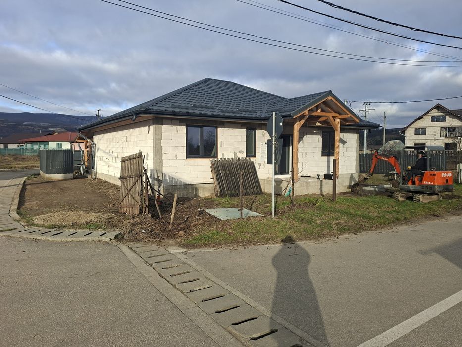 Vând casă nouă an 2025!