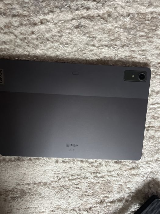 Vand tableta lenovo tab P12 in stare ca noua