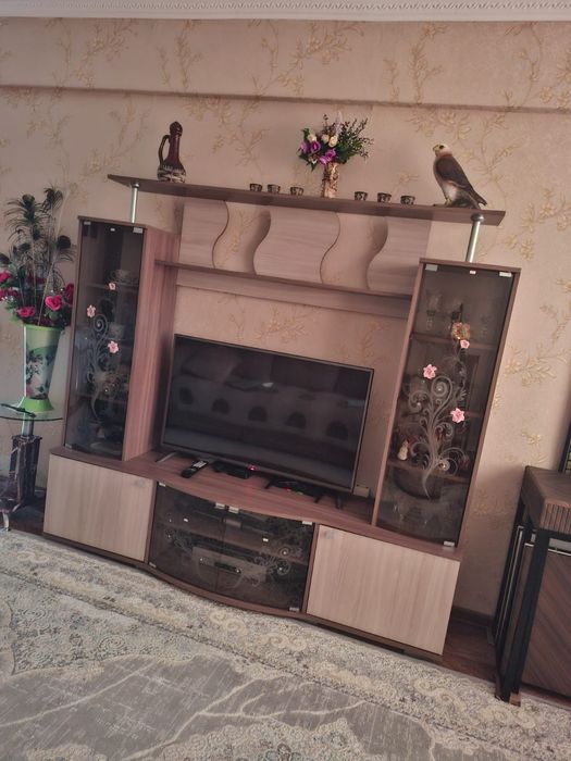 Продаю стенку для гостиной