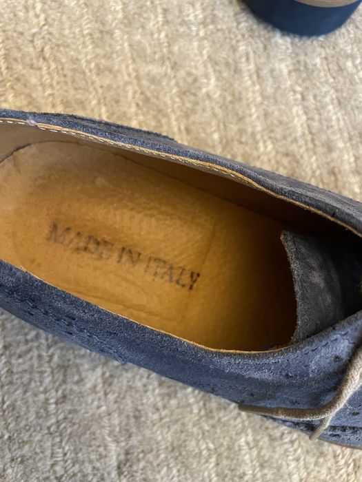 Pantofi piele intoarsa.